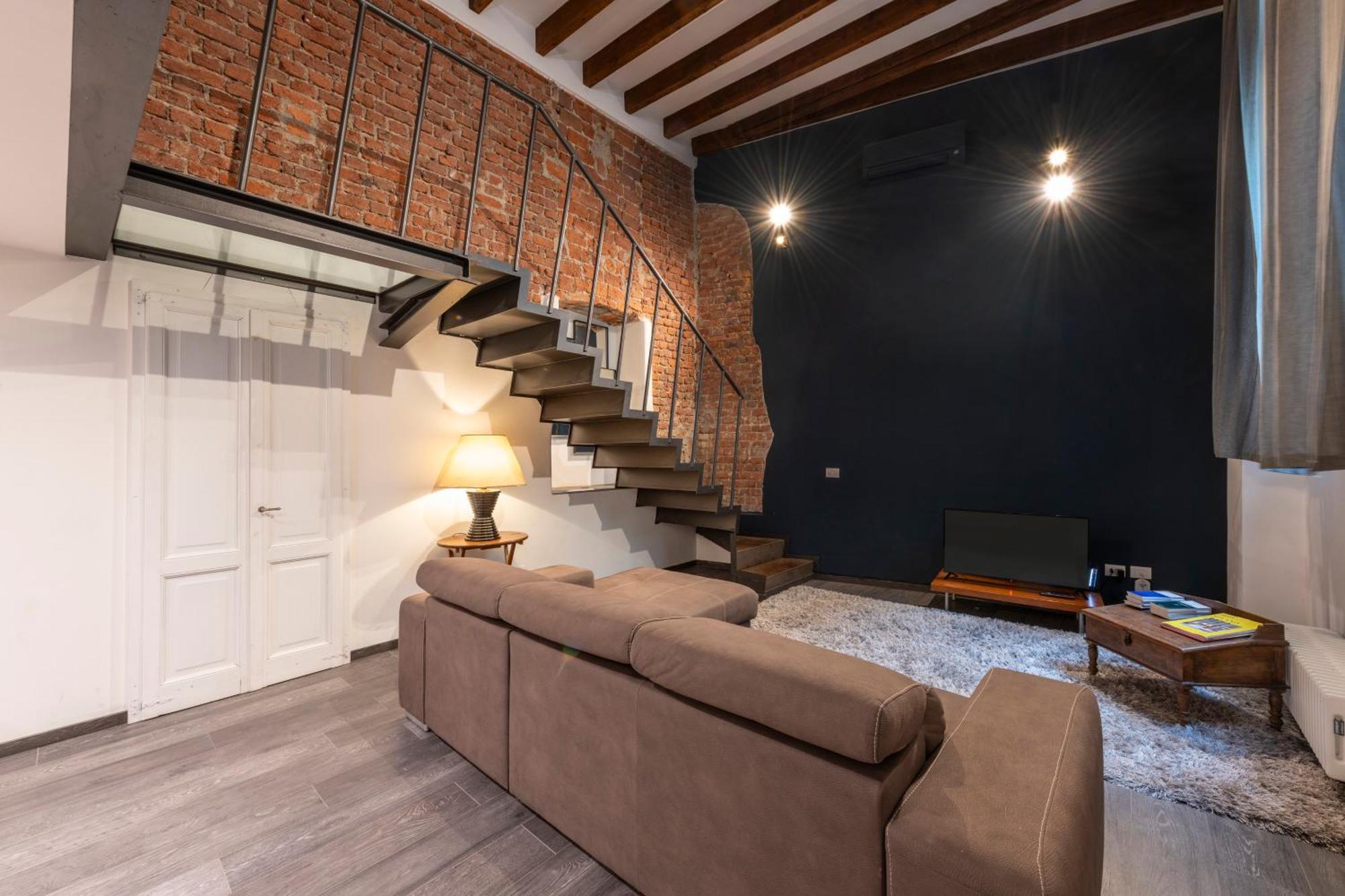 Appartement Charming Loft In Isola Milaan